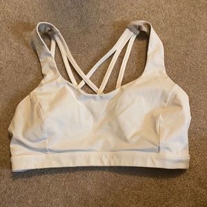 Lululemon sports bra size 8